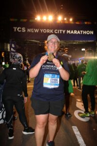 Dank des eigenen Trainingsprogramms an der Ziellinie des New York Marathons angekommen
